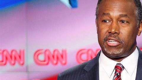 Carson es señalado por un gasto excesivo en muebles.