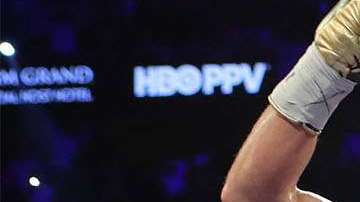 Gennady Golovkin y Saúl Álvarez empataron en septiembre. Hoganphotos