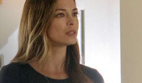 Kreuk participa actualmente en la serie canadiense "Burden of Truth"