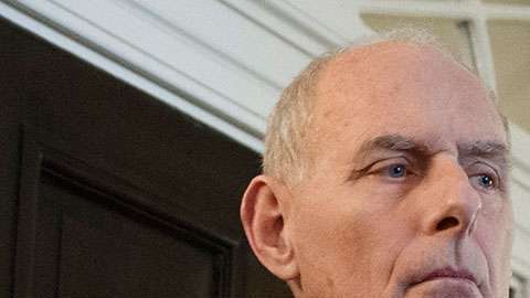 La supuesta frase en broma llega en un momento en el que se rumora existe gran tensión entre Kelly y Trump.