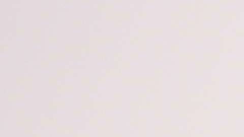 Ed Westwick sigue en el ojo del huracán.