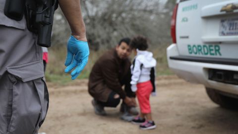 El gobierno Trump busca a como de lugar desalentar la inmigración ilegal a EEUU