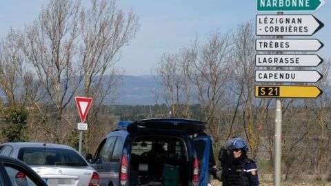 La policía lanzó un operativo especial en la zona.