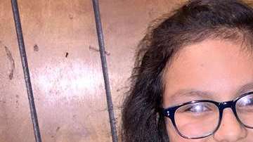 Esta pequeña decidió pintar los zapatos de su  hermana y éste fue el resultado.