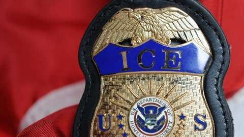 ICE tiene una campaña semanal para ubicar a "los más buscados".