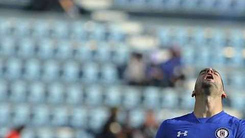 Cruz Azul no levanta en el Clausura 2018 de la Liga MX, y busca soluciones inéditas. (Foto: Imago7/Agustín Cuevas)