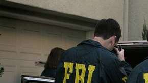 "La investigación del FBI ha concluido que los paquetes contenían dispositivos potencialmente destructivos...".