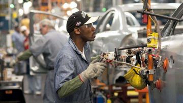 El sector de las manufacturas añadió 31,000 empleos en febrero./Archivo