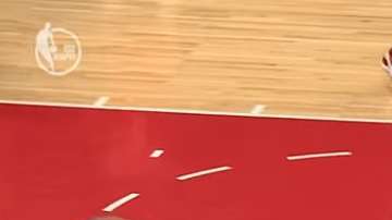 James Jarden colaboró en el triunfo de Houston Rockets con 25 puntos