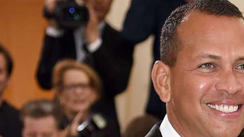 Alex Rodriguez y Jennifer Lopez, felices de la vida.