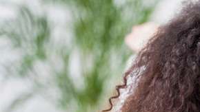 Además de entretener, leer deja muchos beneficios a la salud.