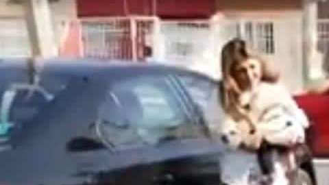 La mujer fue criticada fuertemente en las redes sociales.