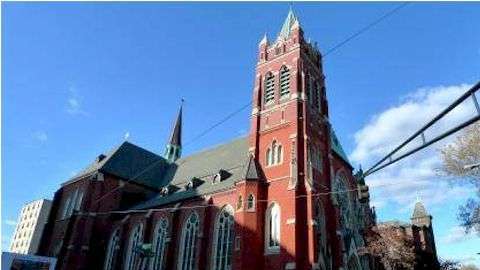 La iglesia católica "Our Lady of Grace" fue construida en 1876