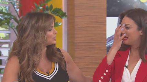 Adamari López y Rashel Díaz consolaron a Zuleyka Rivera.