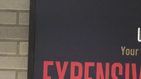 Los anuncios permanecerán en el sistema de transporte BART de San Francisco por un mes