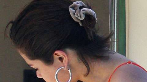 Selena Gomez en bikini.