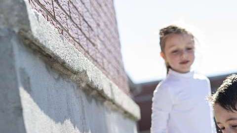 El hostigamiento requiere una cierta dinámica grupal, que se empieza a observar a partir del tercer grado escolar.