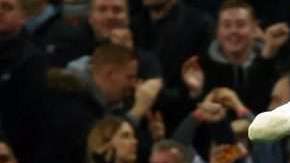 El inglés Jamie Vardy celebra su anotación ante Italia. (Foto: EFE / KIERAN GALVIN)