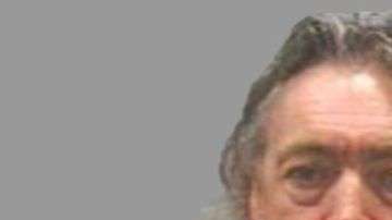 Eric McKenna tuvo una disputa con su vecino, lo que ayudó a la policía a descubrir su secreto.