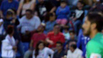 Cruz Azul cayó en casa por la mínima diferencia ante Querétaro