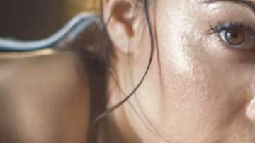 Hacer ejercicio es clave para bajar de peso, dicen los expertos.