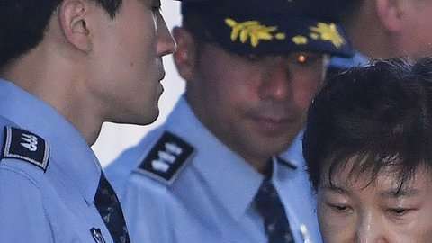 La presidenta fue acusada de abuso de poder y violaciones constitucionales