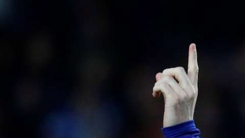 100788296_tv046021134