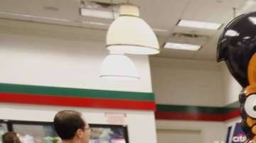 El año pasado, el comediante indioestadounidense Hari Kondabolu presentó el documental "El problema con Apu", fomentando el debate.