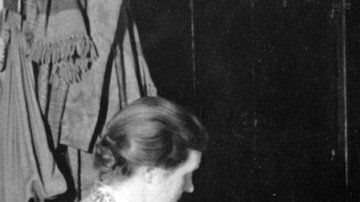 El presentador de la BBC dijo: "Buenas tardes. Hoy es Viernes Santo. No hay noticias". BBC