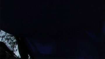 101033777_tv046375981