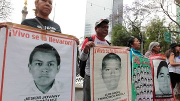 Organizaciones de derechos humanos calificaron de relevantes los nuevos datos surgidos en Estados Unidos sobre el caso de Ayotzinapa al señalar que exhiben las fallas de la versión oficial e impiden cerrar este caso.