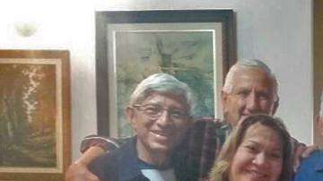 Ocho de los 16 hermanos de la inmensa y saludable familia