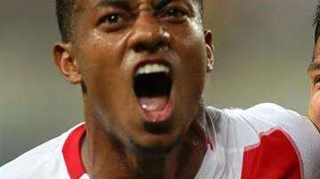 Perú llevará dos equipaciones al Mundial ¿Será posible una tercera? (Foto: EFE / Ernesto Arias)