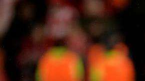 Manchester Cty cayó 3-0 ante Liverpool en la Champions League y está al borde de la eliminación