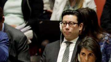 La embajadora de Estados Unidos ante la ONU, Nikki Haley, escucha la ponencia del de Bolivia Sacha Sergio Llorenty Soliz.