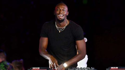 El jamaiquino Usain Bolt se divirtió en la ceremonia de clausura de los Juegos de la Commonwealth en Gold Coast, Australia. (Foto: EFE/EPA/DARREN ENGLAND)