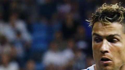 El delantero portugués del Real Madrid, Cristiano Ronaldo busca arrebatarle el Pichichi a Messi. (Foto: EFE / J. P. Gandul)