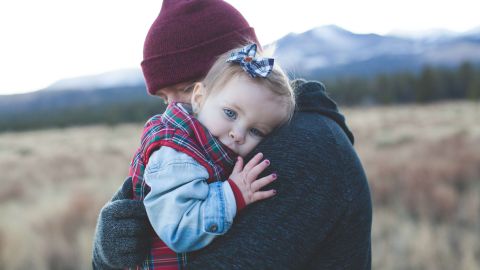 n algunos casos se ha ido toda la familia en un solo viaje, pero, en otros, se va uno y se queda el resto a la espera de que se den ciertas expectativas.