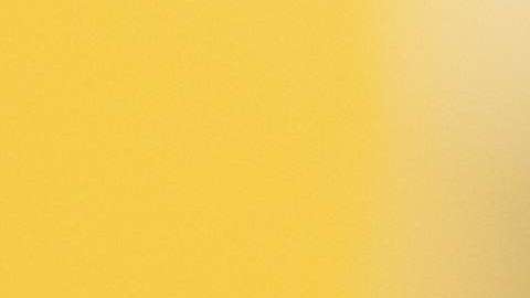 En promedio, cada persona consume unas 150 libras de azúcar refinada al año.