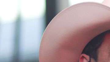 Bobby Pulido sufrió una tremenda caída.