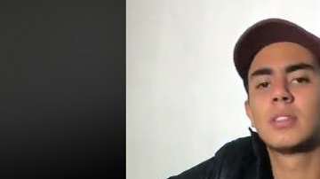 Joven cantante defiende al político izquierdista.