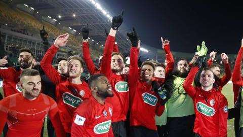 El humilde Les Herbiers jugará la final de la Copa de Francia.