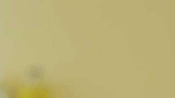 En 'Sicario: Day of the Soldado', de próximo estreno, Del Toro encarna a un hombre sumido en la guerra de narcotráfico de la frontera.