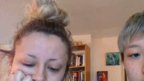 Etta Ng, derecha, y su novia Andi Autumn.