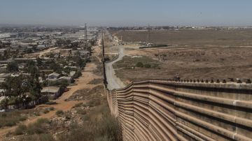El muro entre EEUU y México, en la ciudad de Tijuana. Getty Images