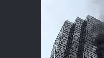 FDNY dijo que el fuego se registró en la planta 50 del edificio.