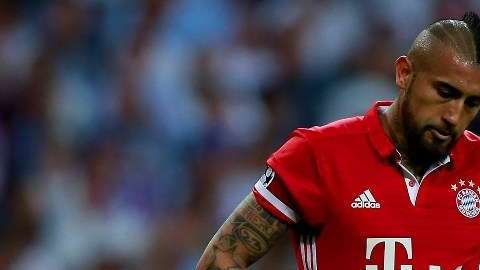 Arturo Vidal, estrella chilena del Bayern Munich se pierde el resto de la temporada.