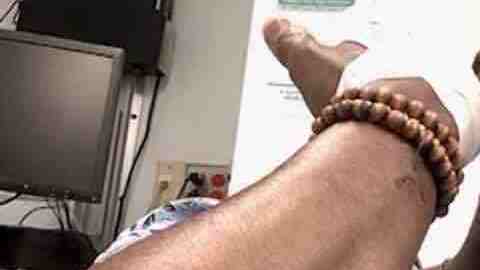 Este hombre se ha convertido por arrebatar un rifle a un hombre en un Waffle House.