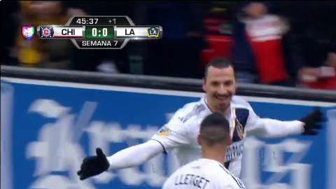 Zlatan Ibrahimovic logró el gol del triunfo de LA Galaxy sobre Chicago Fire