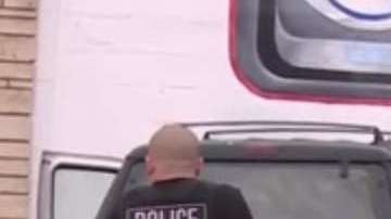ICE captura a quien considera sospechoso de ser "criminal" o indocumentado.
